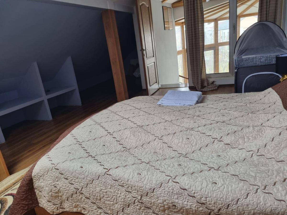 Penthouse Apartament 2 Floors, 2 Bedroom , 2 Bath, 120 Sqm , Inside Yard Parking Cluj-Napoca Esterno foto